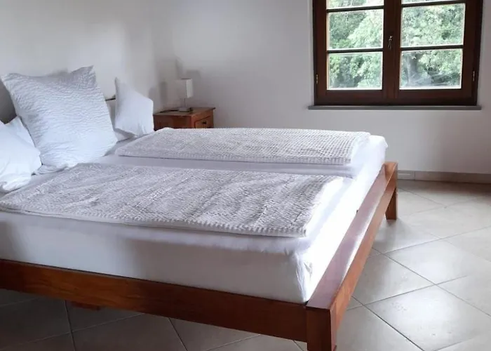 Mit Terrasse By Interhome 公寓