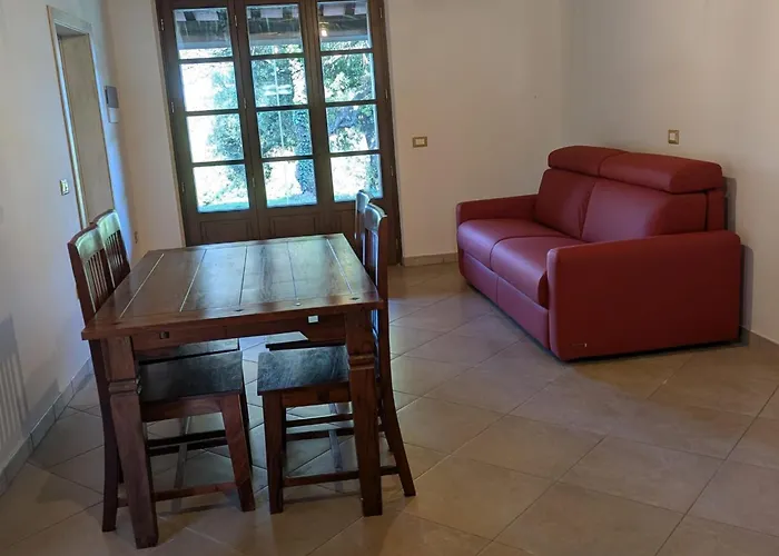 Mit Terrasse By Interhome * 萨塞塔