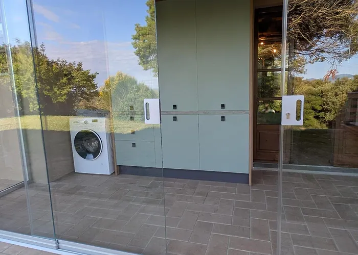 Mit Terrasse By Interhome 萨塞塔